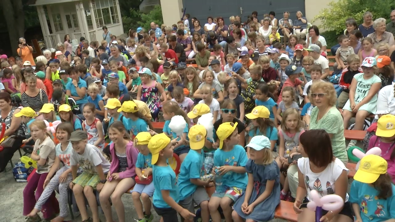 MEgional mit der Sommerferieneröffnung in der Baldauf Villa