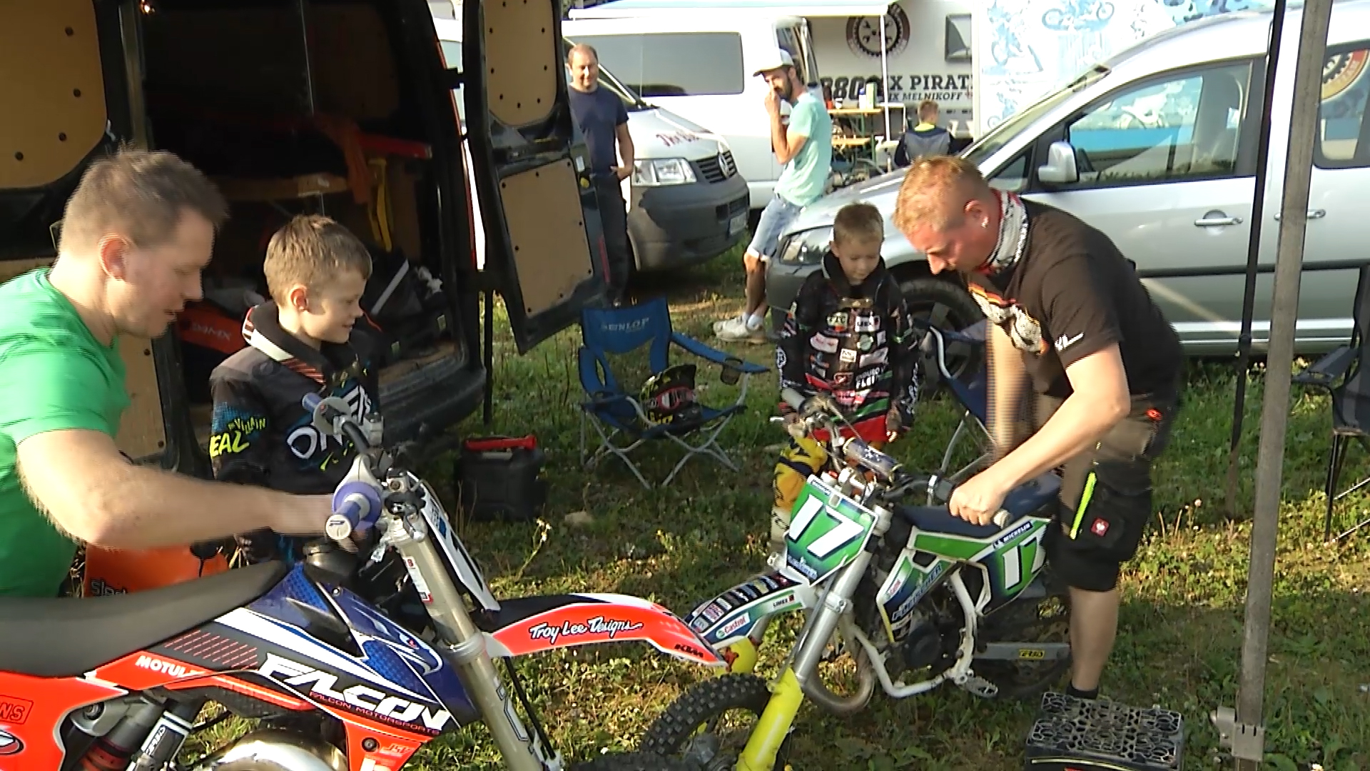 MEgional am 15. September 2020 mit dem Enduro Jugendtraining im Rund um Zschopau Prolog Gelände MEgional am 15. September 2020 mit dem Enduro Jugendtraining im Rund um Zschopau Prolog Gelände