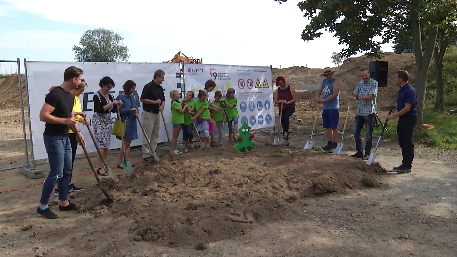 MEgional am 16. September 2020 mit der 10. Auflage der Erzgebirgischen Liedertour MEgional am 17. September 2020 mit dem 1. Spatenstich an der Grundschule Grünhainichen